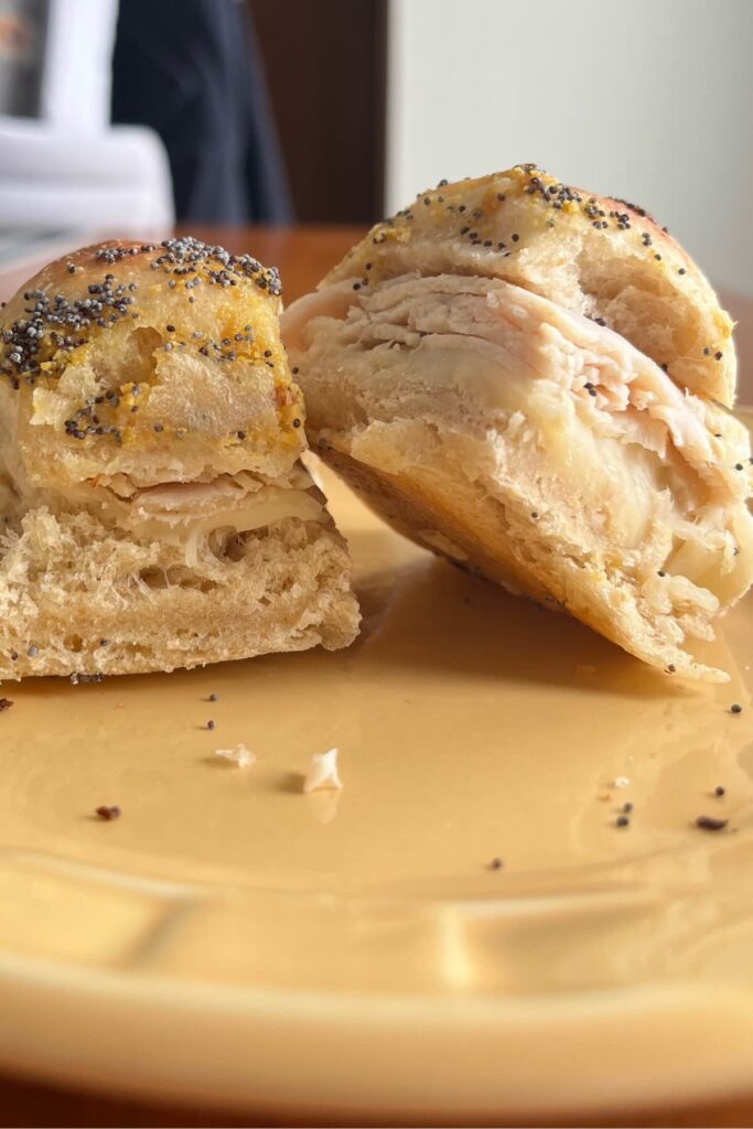 sourdough hawaiian roll sliders