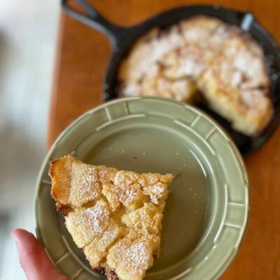 sourdough rhubarb dutch baby slice.